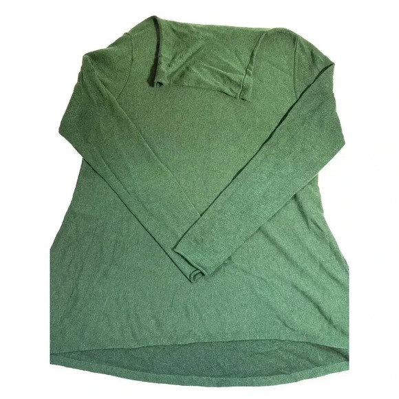 Women’s Emerald Green Merino Wool Blend Petite Small Turtleneck Sweater - Picture 4 of 4
